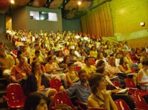 primeiro-dia-do-i-encontro-de-arte-e-saude-mental-e-realizado-pelo-espaco-artaud